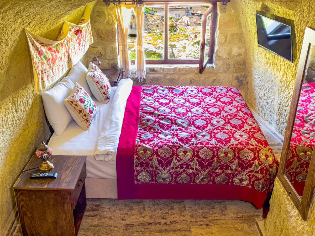Heritage Cave Suites อูร์กุบ ภายนอก รูปภาพ