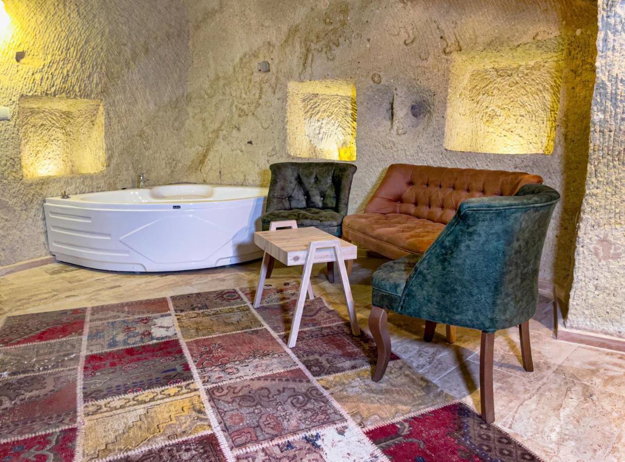 Heritage Cave Suites อูร์กุบ ภายนอก รูปภาพ
