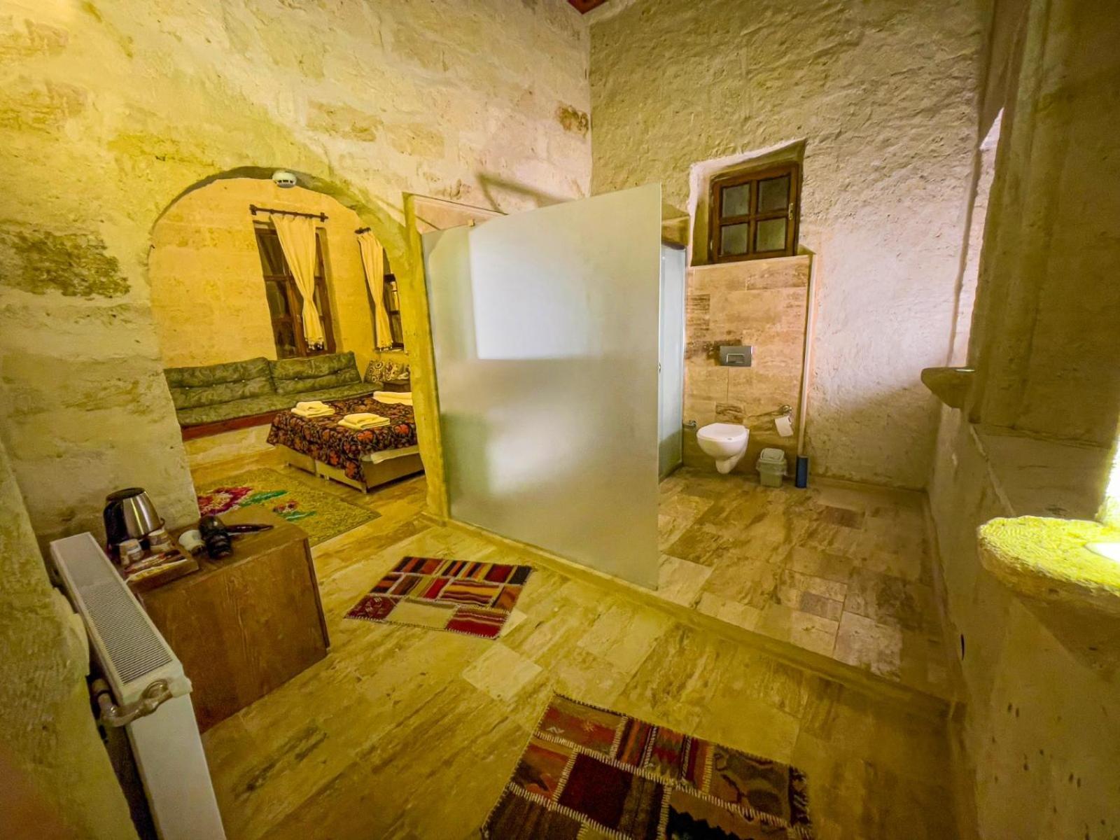 Heritage Cave Suites อูร์กุบ ภายนอก รูปภาพ